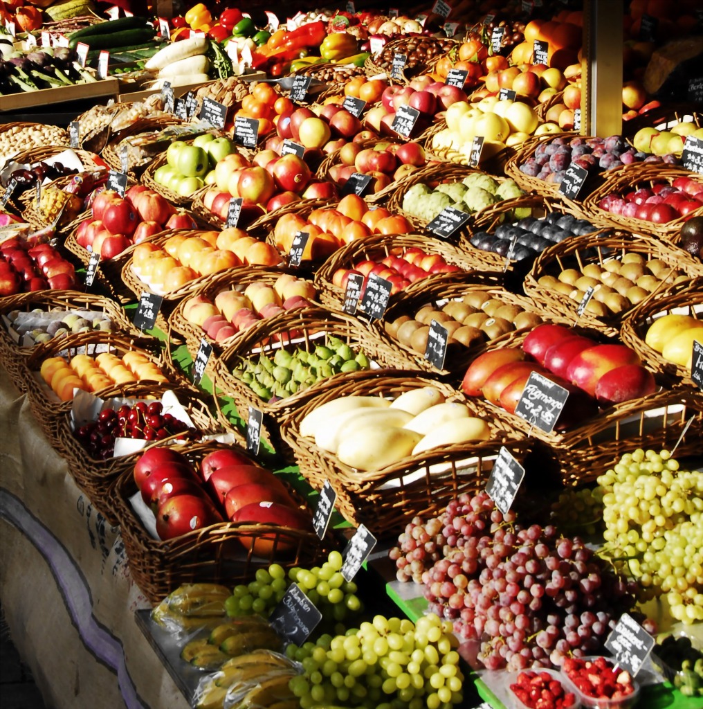 Munich Market jigsaw puzzle in Fruits & Veggies puzzles on TheJigsawPuzzles.com