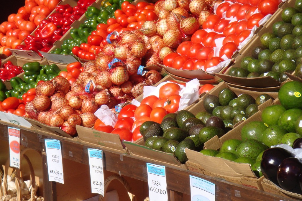 Fruit Stand, York Avenue jigsaw puzzle in Fruits & Veggies puzzles on TheJigsawPuzzles.com