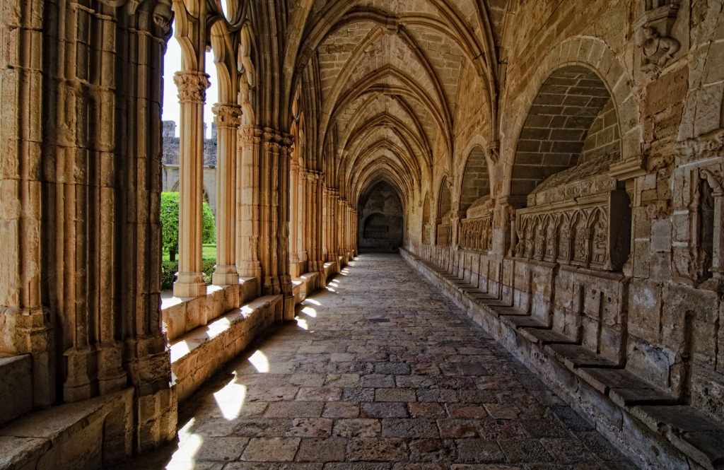 Monestir Santas Creus jigsaw puzzle in Castles puzzles on TheJigsawPuzzles.com