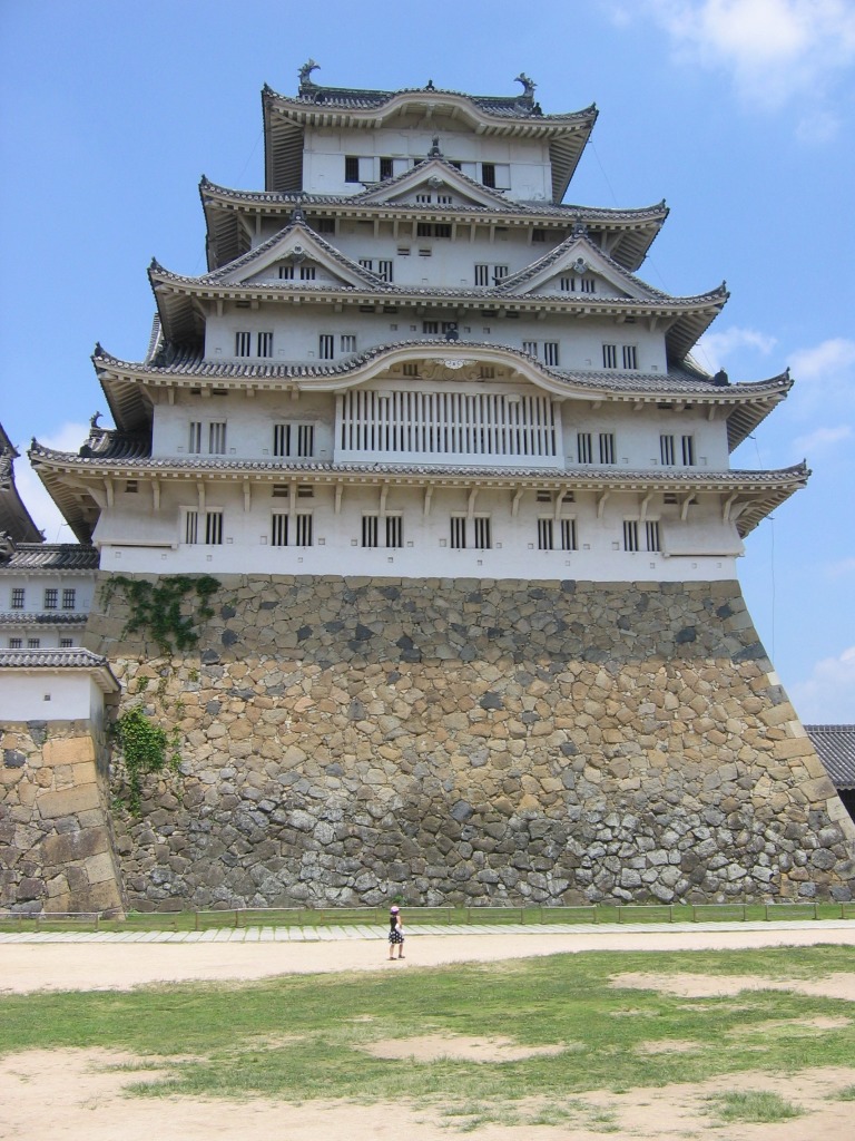 Himeji Castle, Japan jigsaw puzzle in Castles puzzles on TheJigsawPuzzles.com