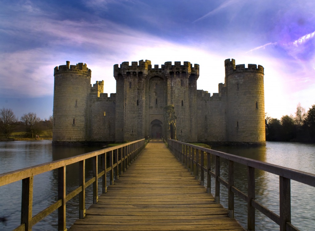 Bodiam Castle, Sussex jigsaw puzzle in Castles puzzles on TheJigsawPuzzles.com