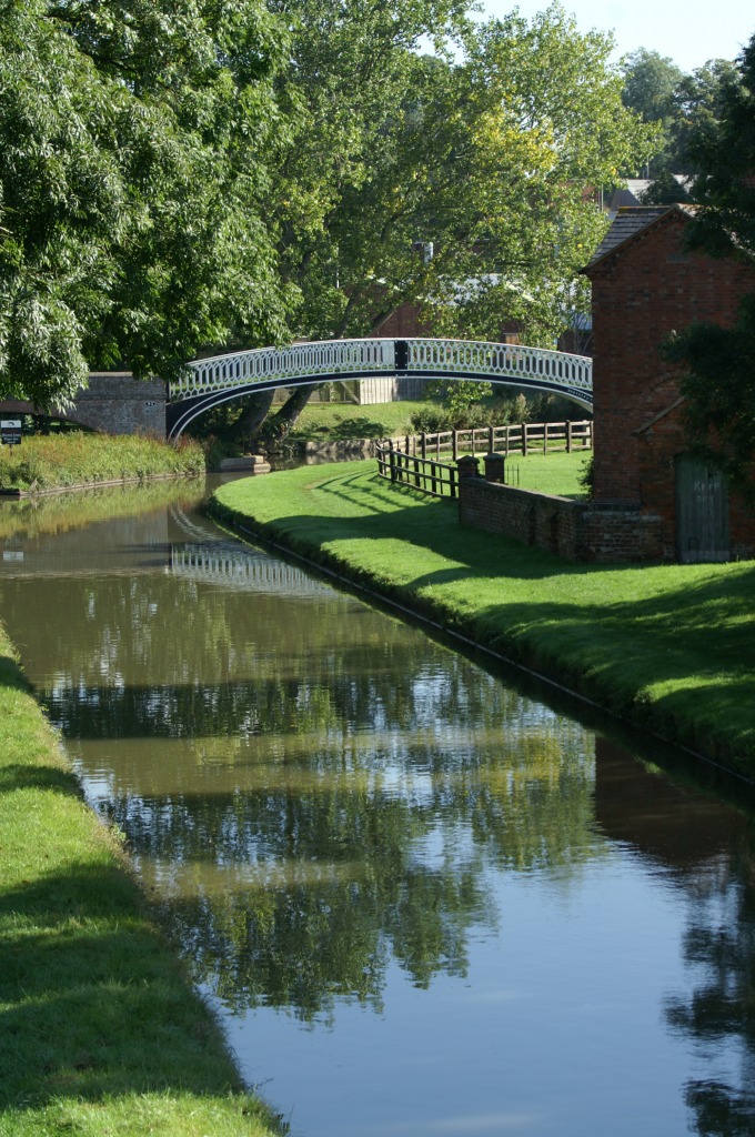 Braunston Turn jigsaw puzzle in Bridges puzzles on TheJigsawPuzzles.com