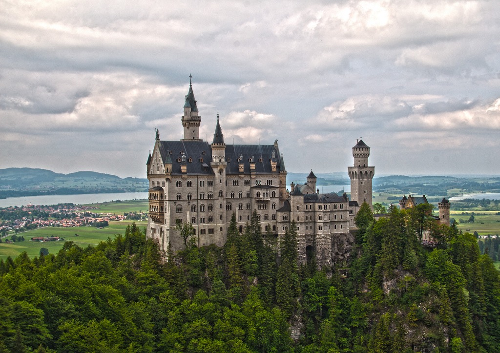 Neuschwanstein, Germany jigsaw puzzle in Castles puzzles on TheJigsawPuzzles.com