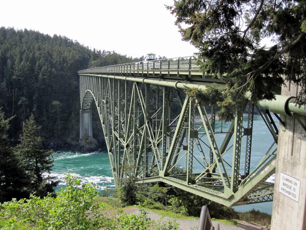 Deception Pass Bridge jigsaw puzzle in Bridges puzzles on TheJigsawPuzzles.com