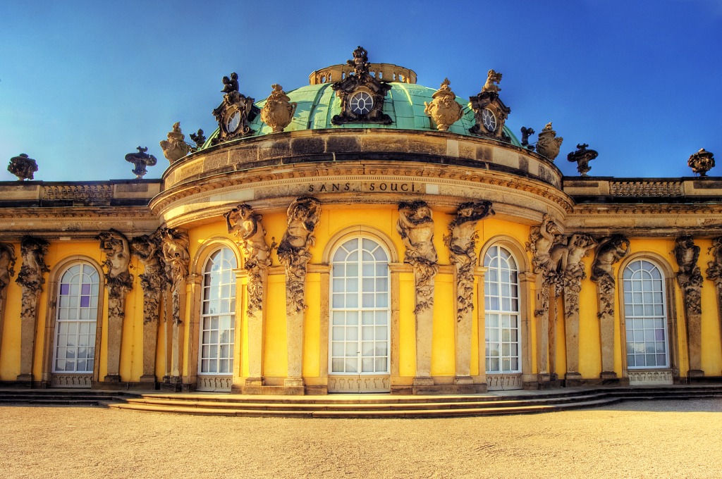 Potsdam Sanssouci Palace jigsaw puzzle in Castles puzzles on TheJigsawPuzzles.com