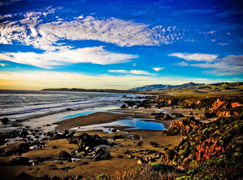 San Simeon Beach jigsaw puzzle in Puzzle of the Day puzzles on TheJigsawPuzzles.com