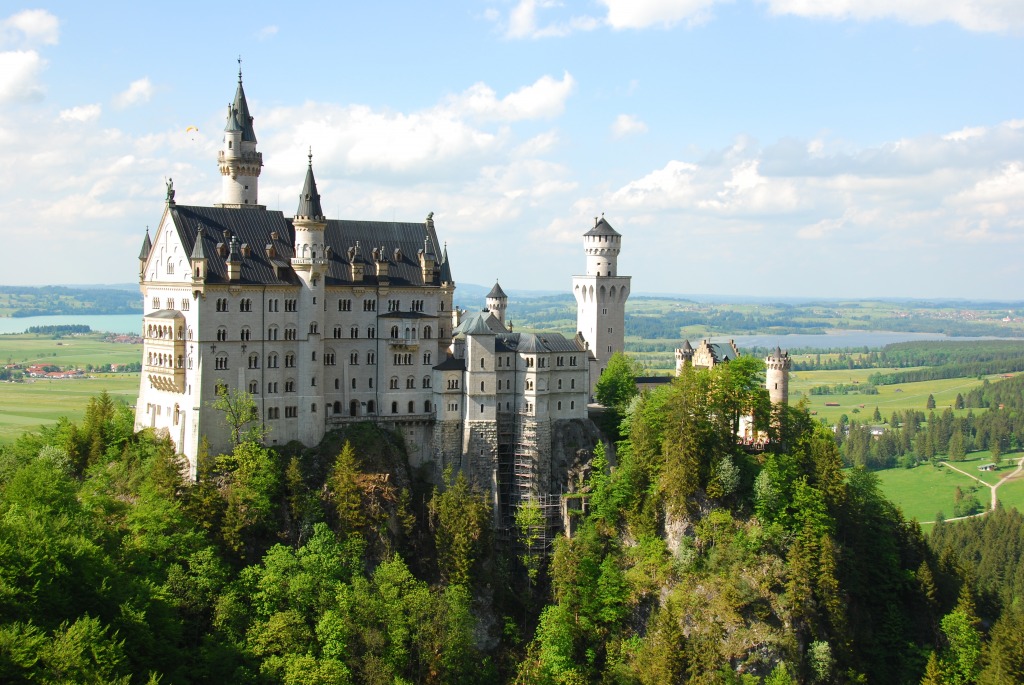 Schloss Neuschwanstein jigsaw puzzle in Castles puzzles on TheJigsawPuzzles.com