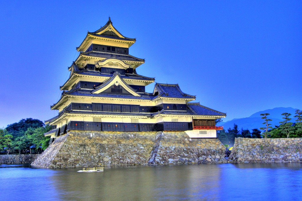 Matsumoto Castle, Japan jigsaw puzzle in Castles puzzles on TheJigsawPuzzles.com