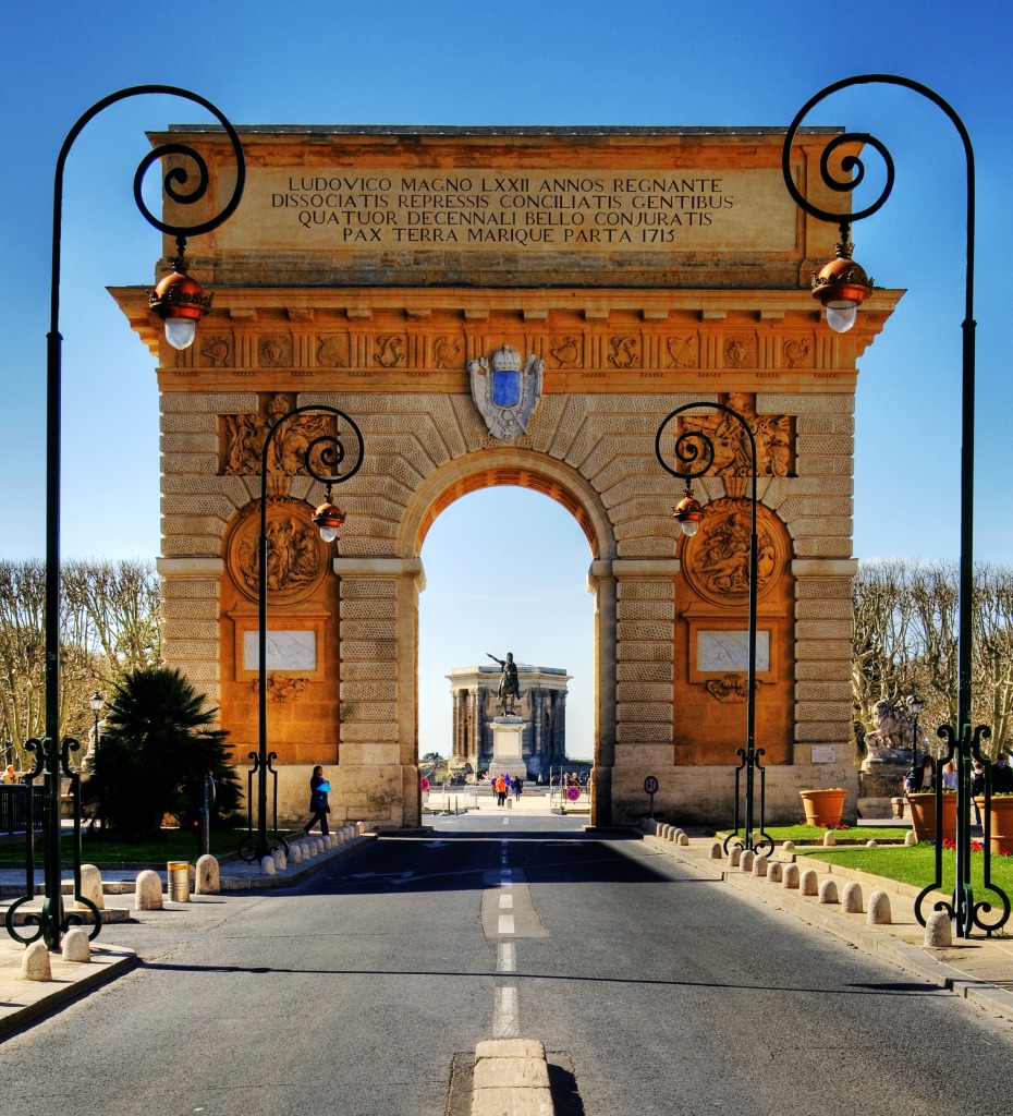 Montpellier Porte du Peyrou jigsaw puzzle in Puzzle of the Day puzzles on TheJigsawPuzzles.com