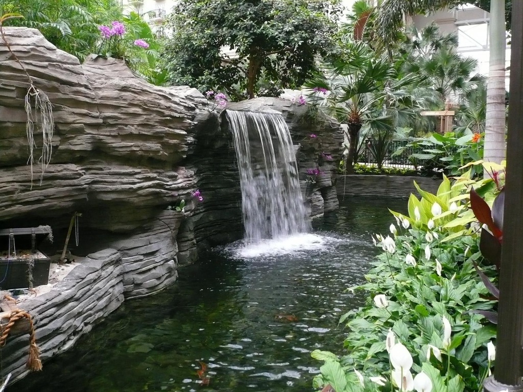 Orlando Gaylord Palms Hotel Waterfall jigsaw puzzle in Waterfalls puzzles on TheJigsawPuzzles.com