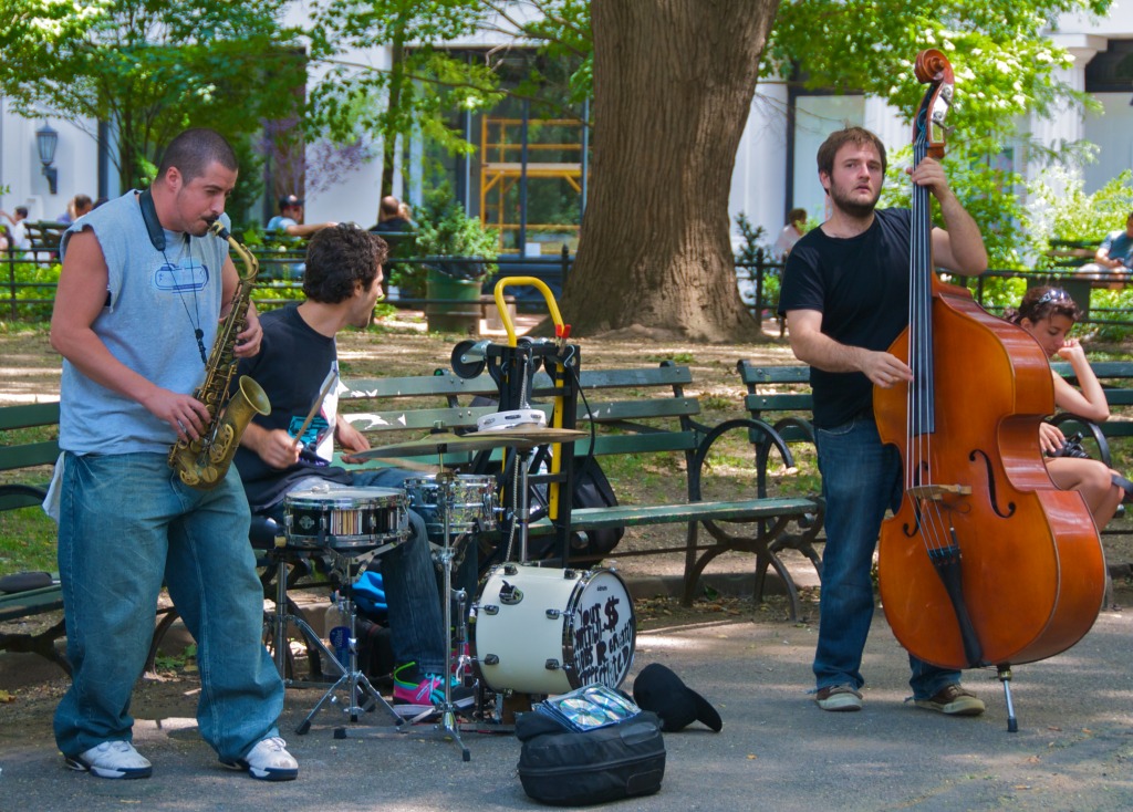 Washington Square Park jigsaw puzzle in People puzzles on TheJigsawPuzzles.com