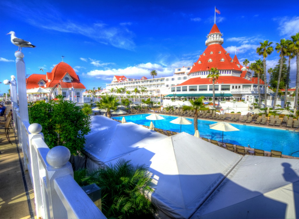 Hotel Del Coronado jigsaw puzzle in Street View puzzles on TheJigsawPuzzles.com