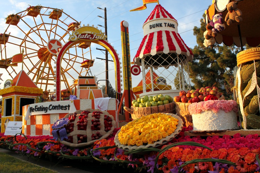 Pasadena Rose Parade jigsaw puzzle in Fruits & Veggies puzzles on TheJigsawPuzzles.com