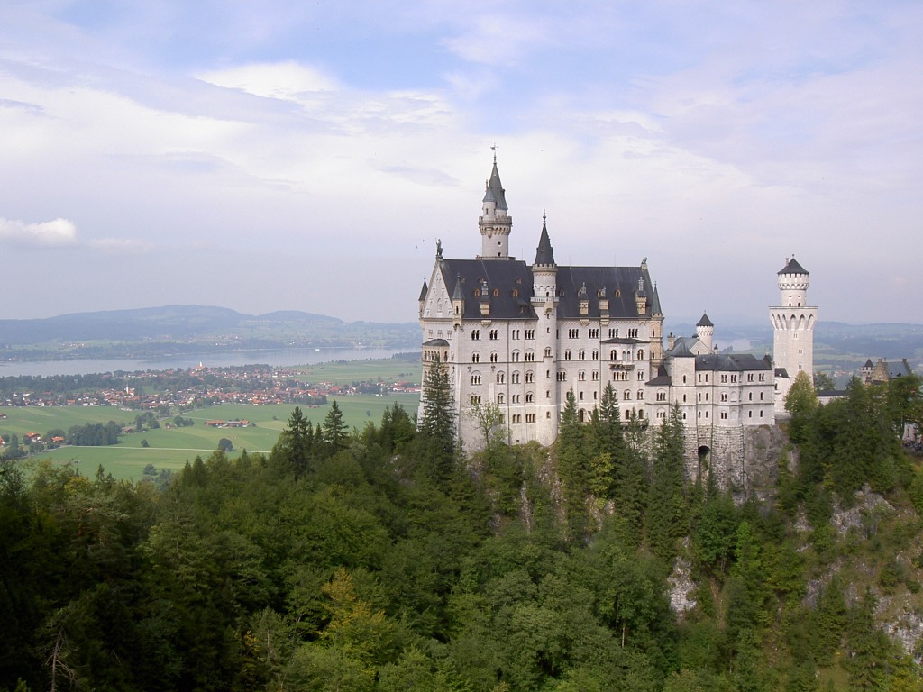 Neuschwanstein Castle jigsaw puzzle in Castles puzzles on TheJigsawPuzzles.com