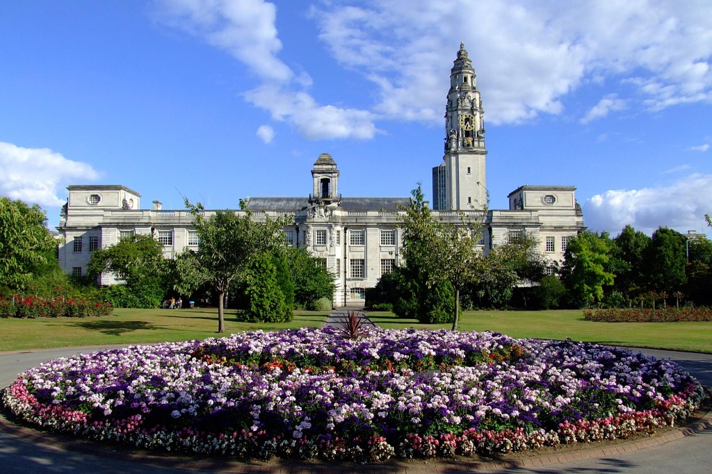 Cardiff Civic Centre jigsaw puzzle in Flowers puzzles on TheJigsawPuzzles.com