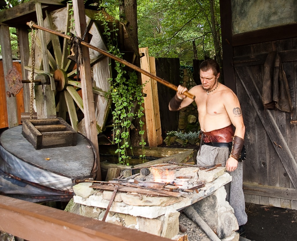 Blacksmith at His Forge jigsaw puzzle in People puzzles on TheJigsawPuzzles.com