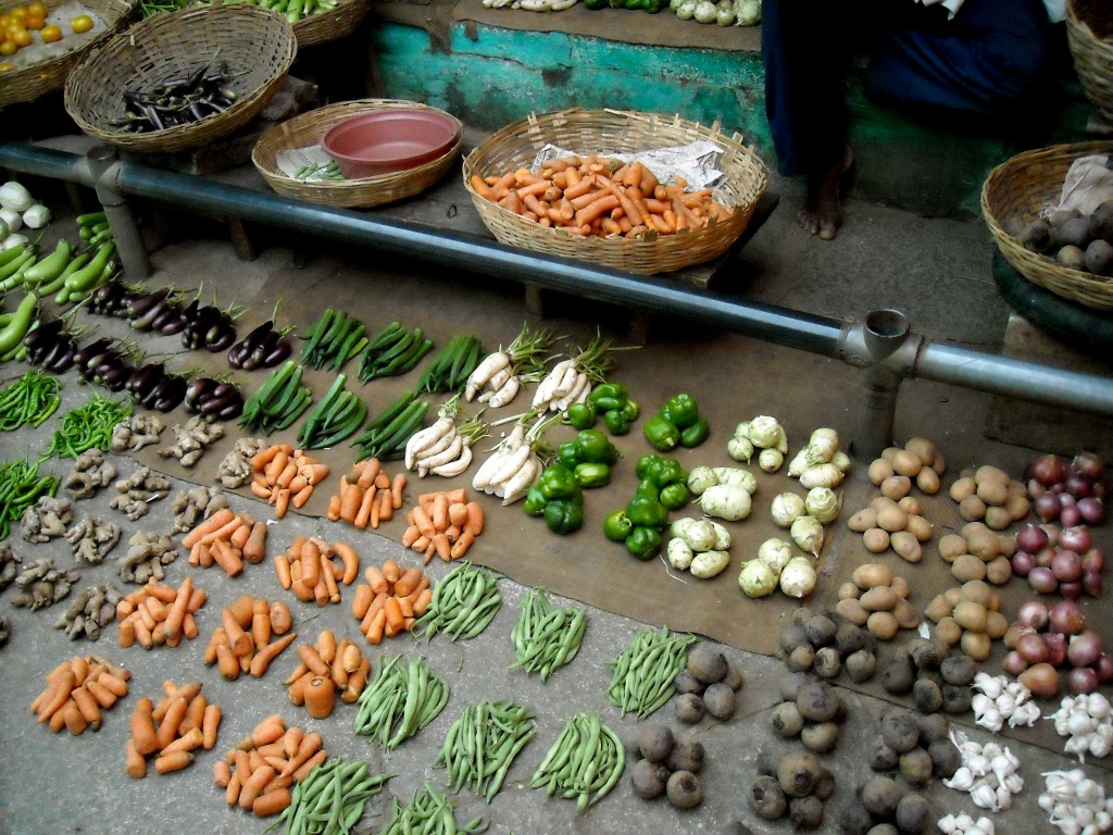 Fruit & Vegetable Market jigsaw puzzle in Fruits & Veggies puzzles on TheJigsawPuzzles.com