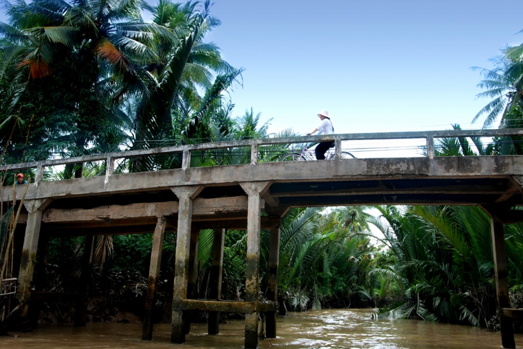 Old Bridge at the Mekong Delta jigsaw puzzle in Bridges puzzles on TheJigsawPuzzles.com