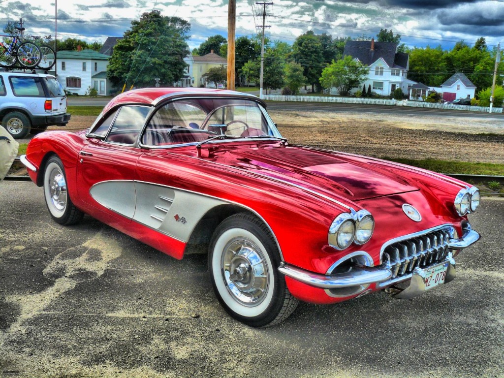 1958 Corvette jigsaw puzzle in Cars & Bikes puzzles on TheJigsawPuzzles.com