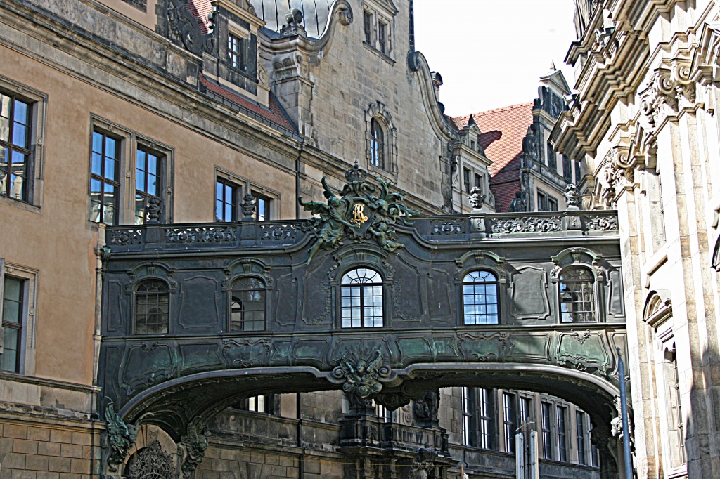 Dresden Architecture jigsaw puzzle in Bridges puzzles on TheJigsawPuzzles.com