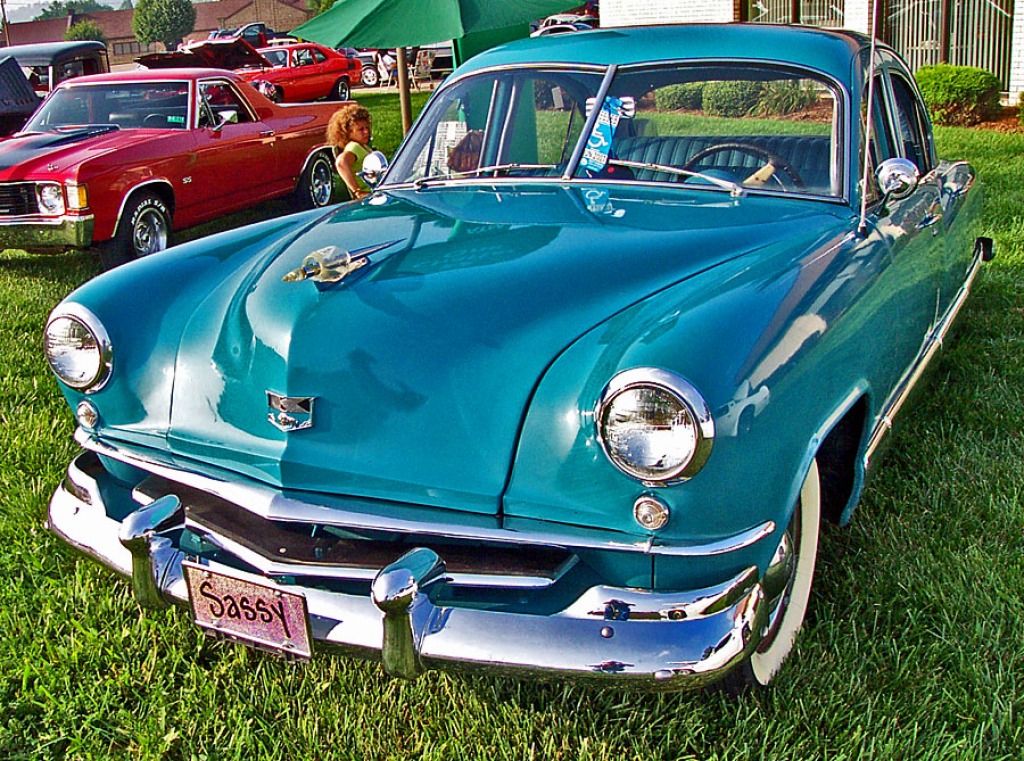 1951 Kaiser jigsaw puzzle in Cars & Bikes puzzles on TheJigsawPuzzles.com