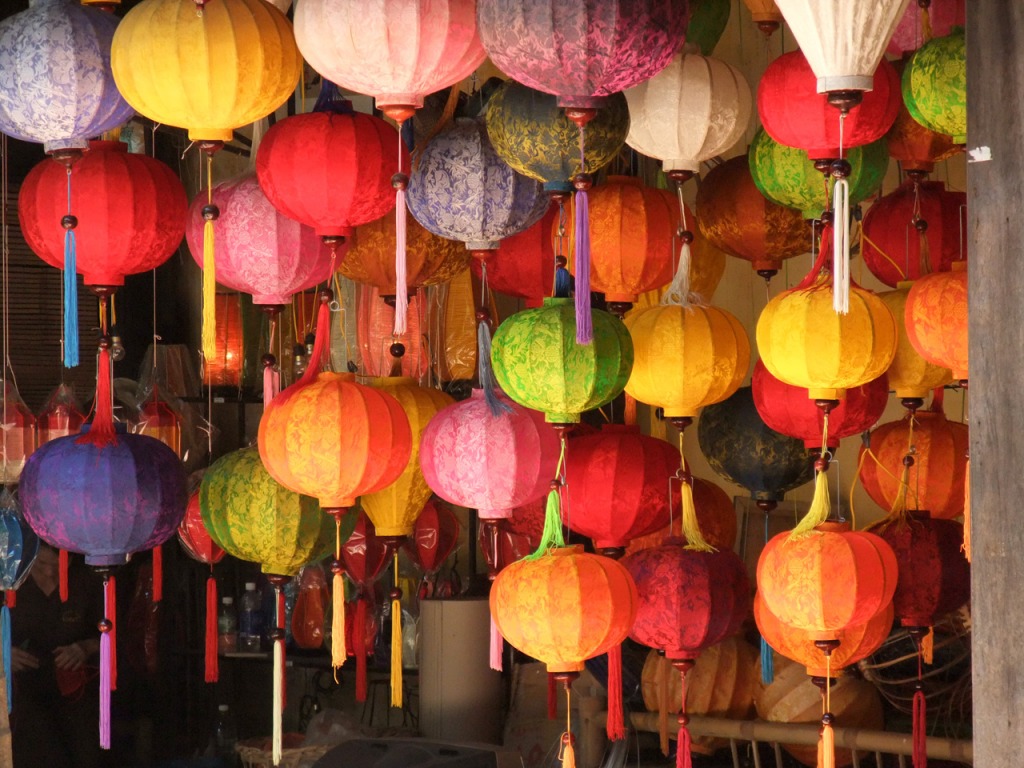 Lanterns, Vietnam jigsaw puzzle in Handmade puzzles on TheJigsawPuzzles.com