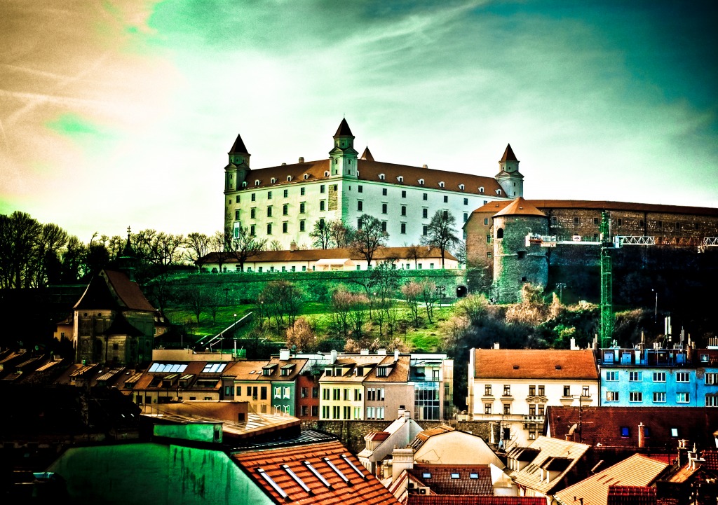 Bratislava Castle jigsaw puzzle in Castles puzzles on TheJigsawPuzzles.com