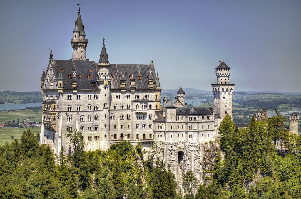 Neuschwanstein Castle jigsaw puzzle in Castles puzzles on TheJigsawPuzzles.com