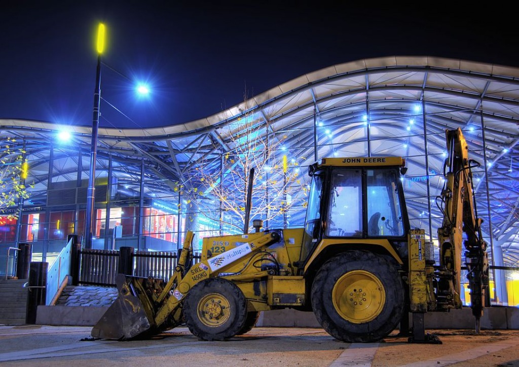 Deere in the Headlights jigsaw puzzle in Cars & Bikes puzzles on TheJigsawPuzzles.com