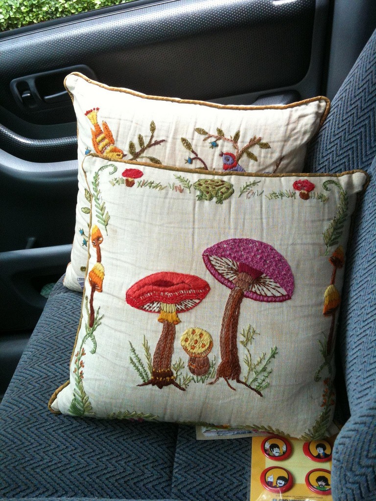 Mushroom Pillow jigsaw puzzle in Handmade puzzles on TheJigsawPuzzles.com