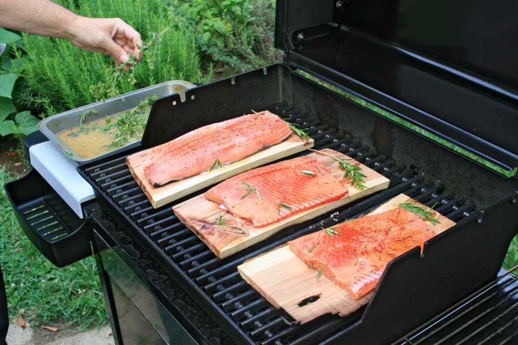 Wild Salmon Grilled on a Cedar Plank jigsaw puzzle in Food & Bakery puzzles on TheJigsawPuzzles.com