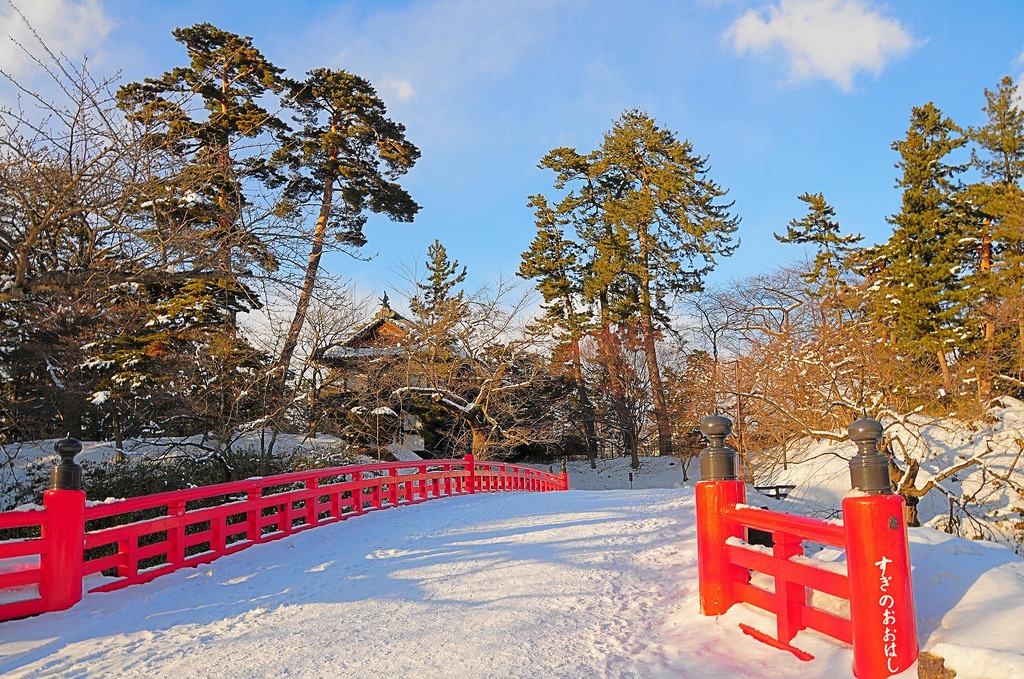 Hirosaki Castle Park jigsaw puzzle in Bridges puzzles on TheJigsawPuzzles.com