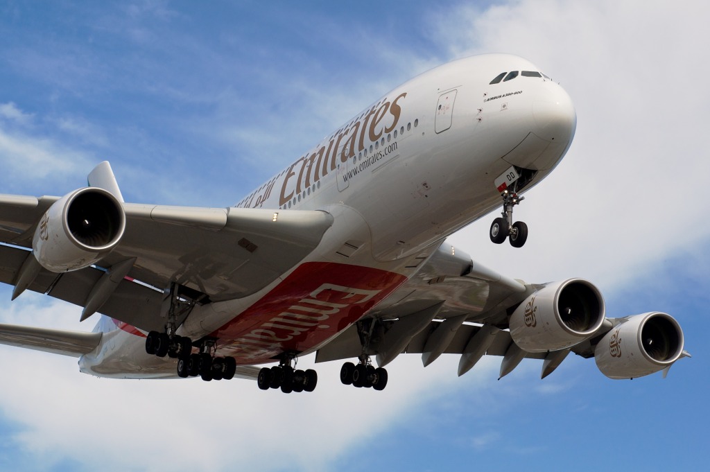 Emirates A380 jigsaw puzzle in Aviation puzzles on TheJigsawPuzzles.com