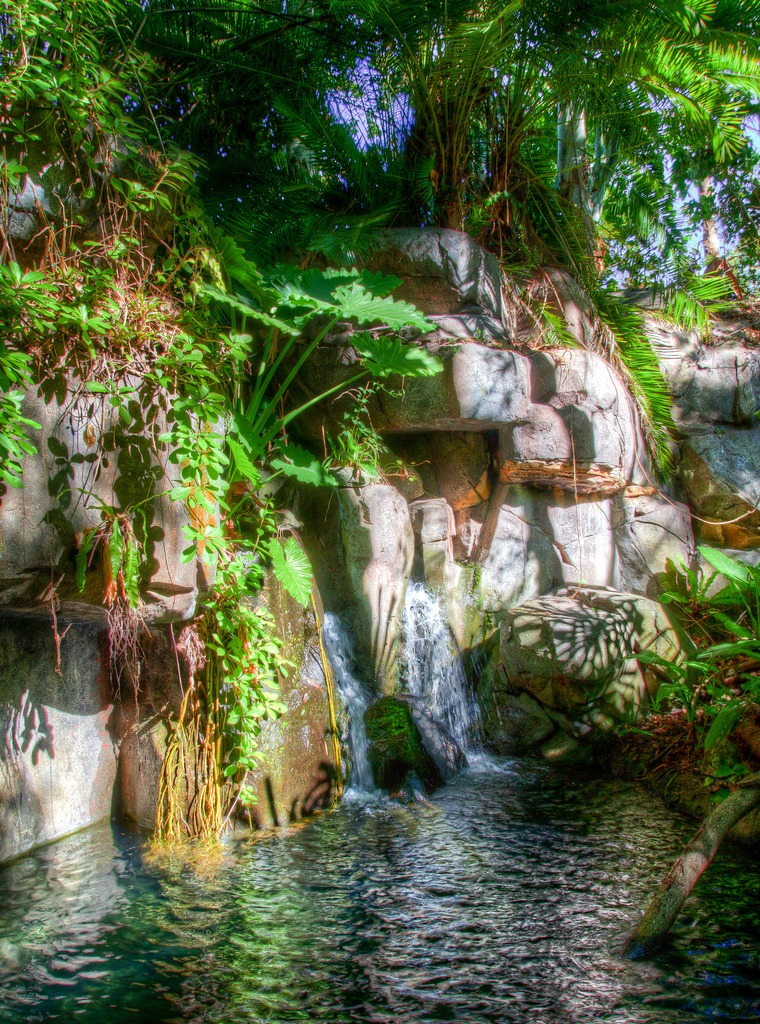 Waterfall in Animal Kingdom jigsaw puzzle in Waterfalls puzzles on TheJigsawPuzzles.com