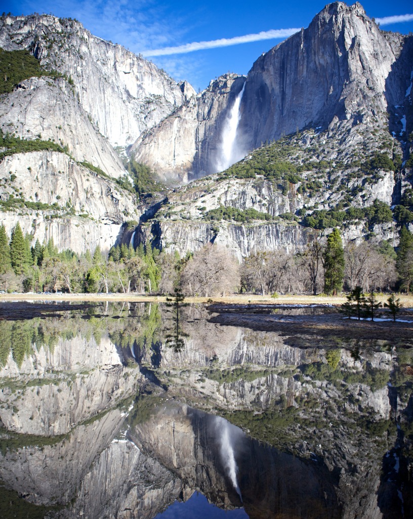 Yosemite Falls jigsaw puzzle in Waterfalls puzzles on TheJigsawPuzzles.com