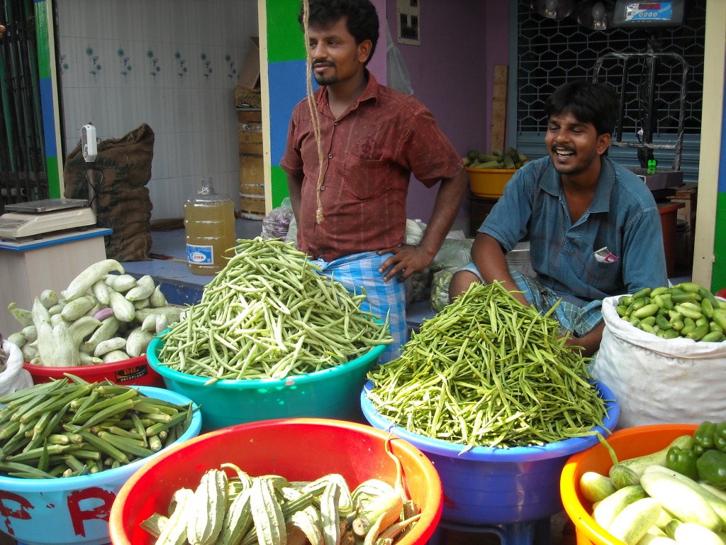 Koyambedu Market, India jigsaw puzzle in People puzzles on TheJigsawPuzzles.com