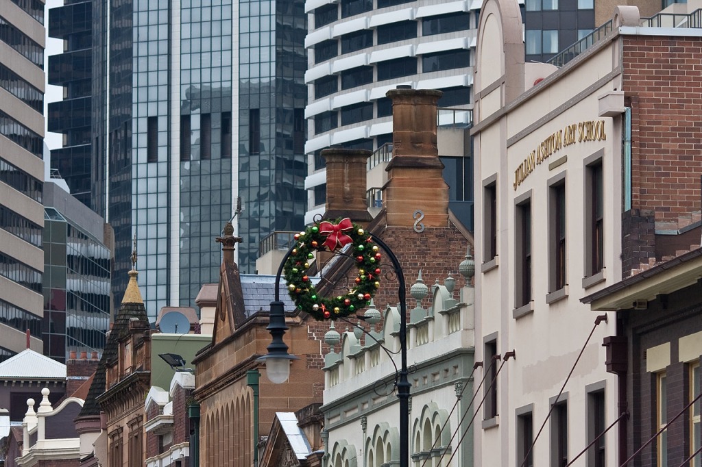 Christmas Wreath in Sydney jigsaw puzzle in Christmas & New Year puzzles on TheJigsawPuzzles.com