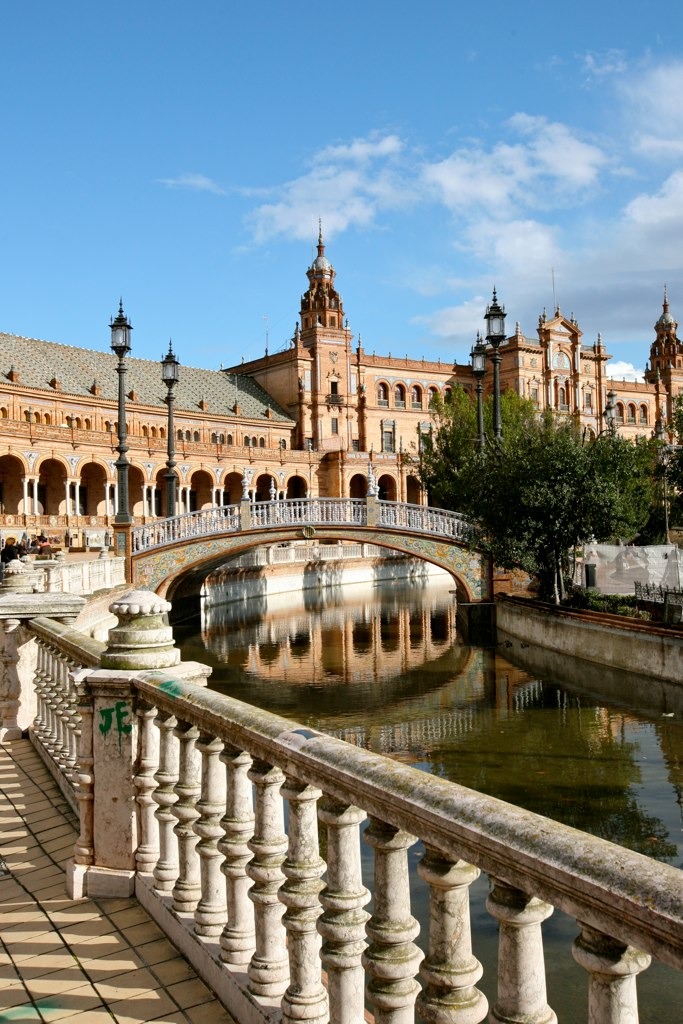 Plaza de España, Sevilla jigsaw puzzle in Bridges puzzles on TheJigsawPuzzles.com