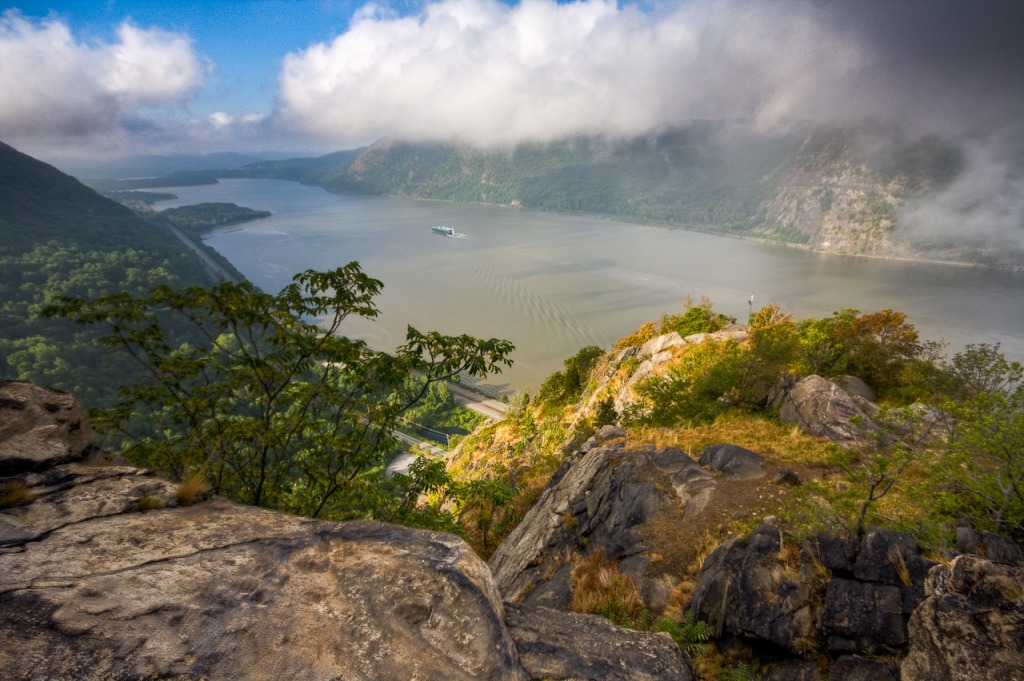 Breakneck Ridge, Hudson Highlands jigsaw puzzle in Great Sightings puzzles on TheJigsawPuzzles.com