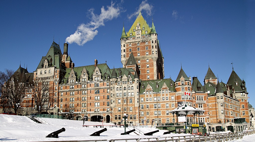 Frontenac Castle, Quebec jigsaw puzzle in Castles puzzles on TheJigsawPuzzles.com