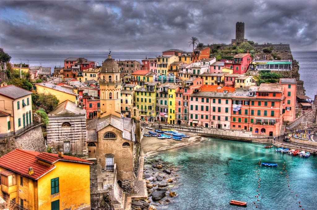 Cinque Terre, Italy jigsaw puzzle in Great Sightings puzzles on TheJigsawPuzzles.com