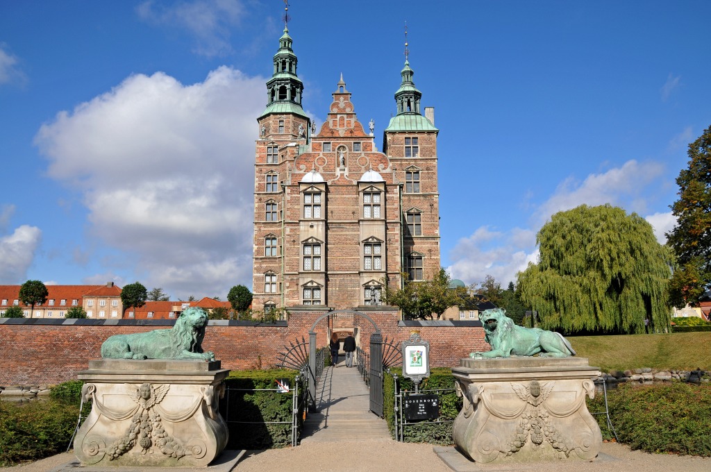 Rosenborg Castle, Denmark jigsaw puzzle in Castles puzzles on TheJigsawPuzzles.com