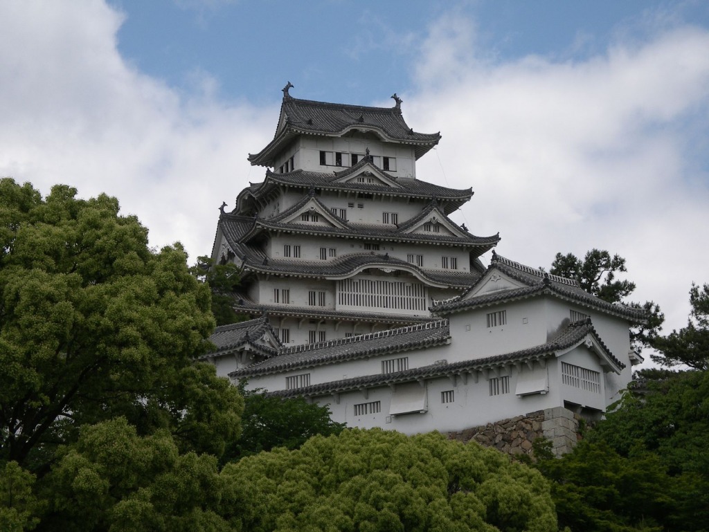 Himeji Castle, Japan jigsaw puzzle in Castles puzzles on TheJigsawPuzzles.com