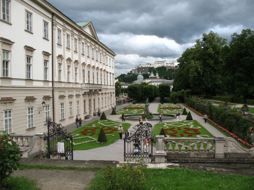 Salzburg, Schloss Mirabell Garden jigsaw puzzle in Castles puzzles on TheJigsawPuzzles.com