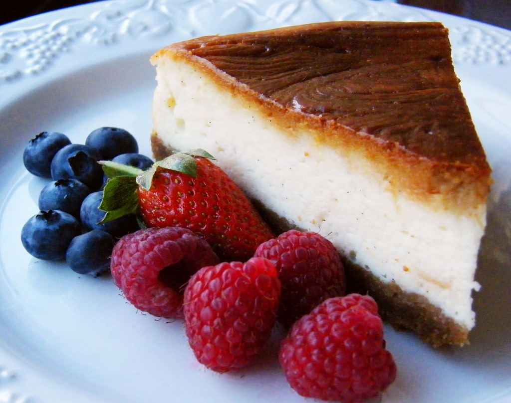 Baked Cheesecake jigsaw puzzle in Food & Bakery puzzles on TheJigsawPuzzles.com
