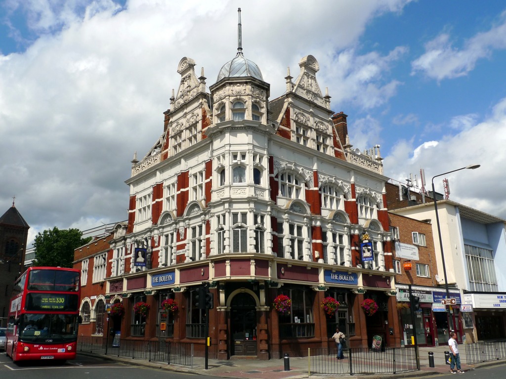 The Boleyn, Upton Park, London jigsaw puzzle in Street View puzzles on TheJigsawPuzzles.com