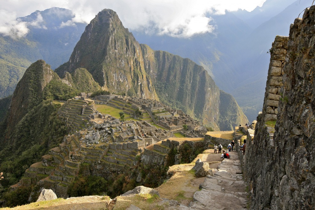 Machu Picchu from the Guard House jigsaw puzzle in Great Sightings puzzles on TheJigsawPuzzles.com