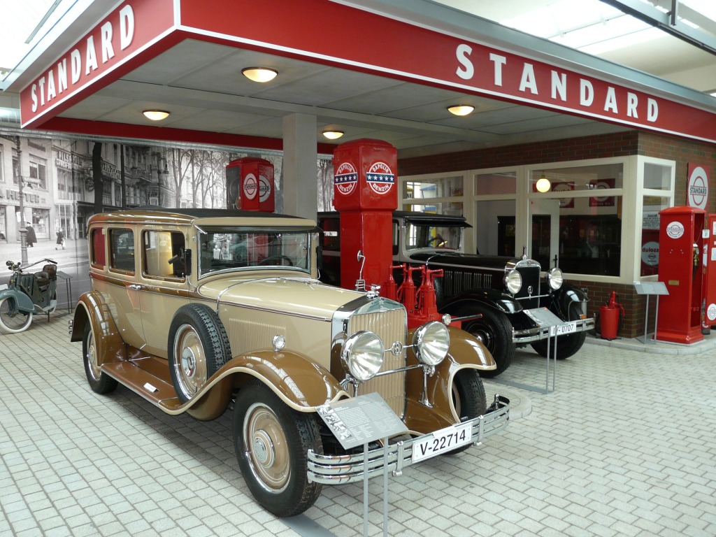 August Horch Museum jigsaw puzzle in Puzzle of the Day puzzles on TheJigsawPuzzles.com