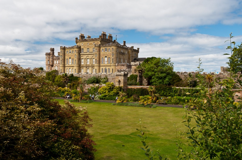 Culzean Castle, Scotland jigsaw puzzle in Castles puzzles on TheJigsawPuzzles.com