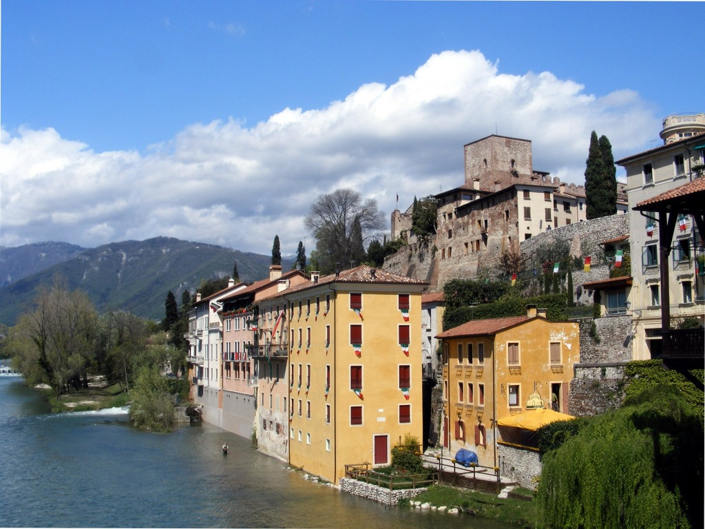 Bassano del Grappa, Italy jigsaw puzzle in Great Sightings puzzles on TheJigsawPuzzles.com